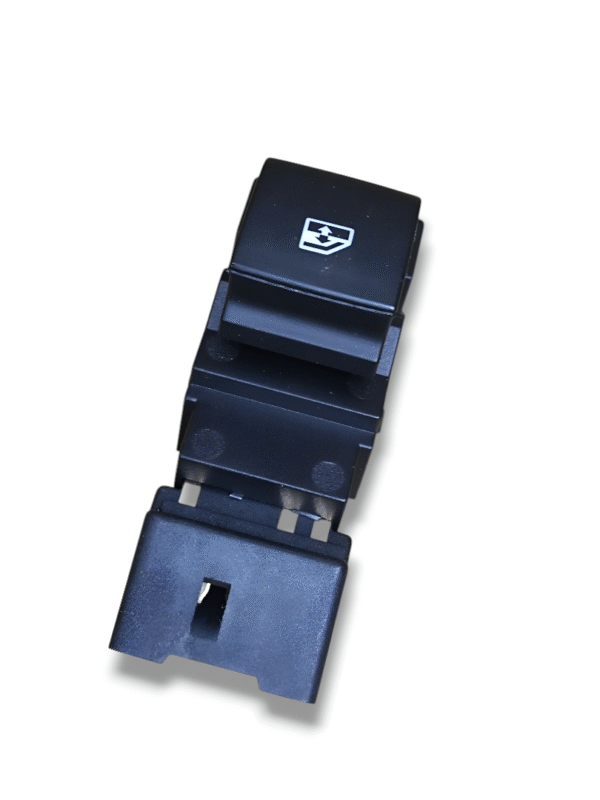 PAANJO POWER WINDOW SWITCH FOR MAHINDRA KUV 100 7 PIN SOKET