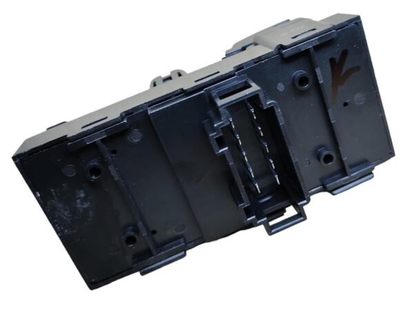 Power Window Switch For Volkswagen POLO 1ST & 2ND GEN (2009-2014) / AMEO (2016-2020) / VENTO 1ST & 2ND GEN (2010-2019) - Image 7